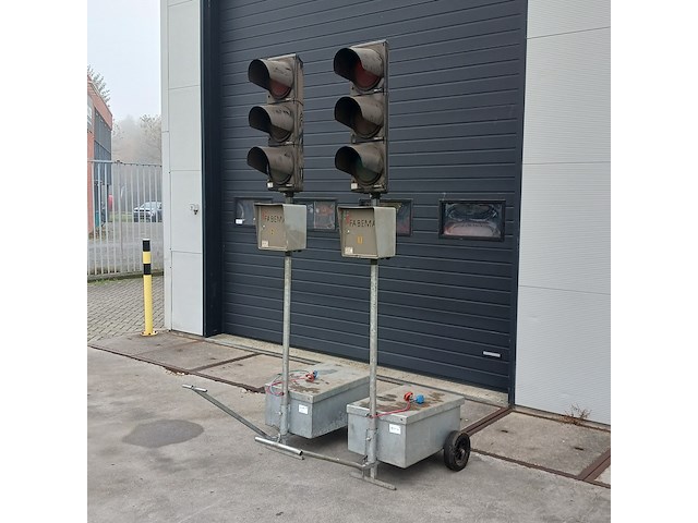2x verkeerslicht fabema - afbeelding 12 van  19