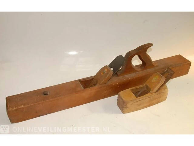 2x vintage nooitgedacht houtschaven - afbeelding 1 van  3