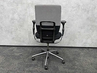 2x vitra - bureaustoel, 2x vitra conferentiestoel - afbeelding 12 van  17