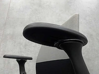 2x vitra - bureaustoel, 2x vitra conferentiestoel - afbeelding 17 van  17