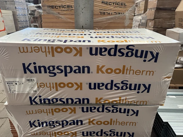 2x vliesgevelplaat 1200x600x20mm rd:0,95 24p/pak kingspan, kooltherm k15 resol - afbeelding 2 van  3