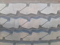 2x vrachtwagenband michelin, xzy-2 - afbeelding 4 van  4
