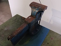 2x werkbank met bankschroef - afbeelding 7 van  15