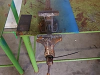 2x werkbank met bankschroef - afbeelding 15 van  15