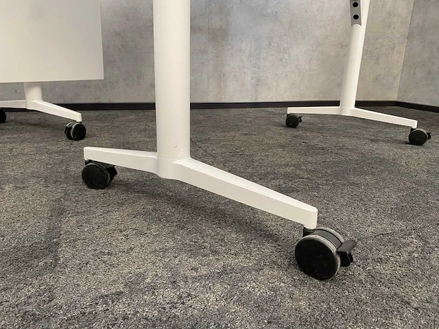 2x wilkahn timetable lift - verrijdbare zit-sta vergadertafel 100x200 - afbeelding 15 van  21