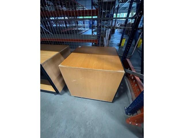 2x winkeldisplay verrijdbaar - afbeelding 3 van  5