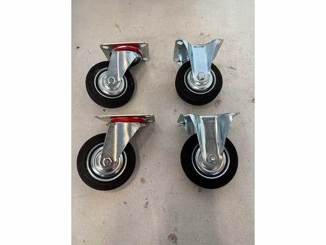2x zwenkwiel 100 mm 2x bokwiel 100mm - afbeelding 1 van  2