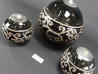 3 aardewerk bollen als olielamp - afbeelding 3 van  5