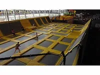 3 atoms llc trampolinepark (27x15 meter)