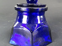 3 blauwglazen voorwerpen - afbeelding 2 van  5
