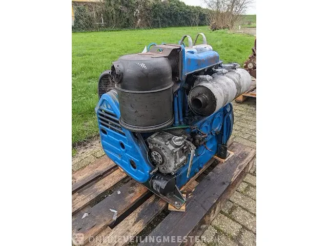 3-cilinder hatz d108 motor - afbeelding 7 van  14