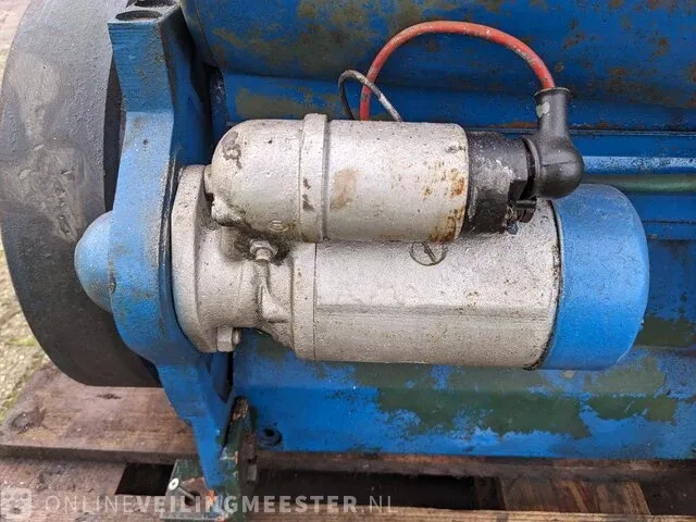 3-cilinder hatz d108 motor - afbeelding 11 van  14