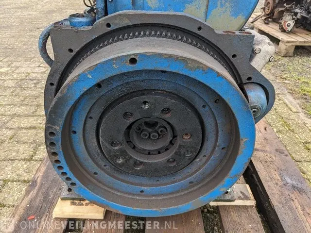 3-cilinder hatz d108 motor - afbeelding 13 van  14