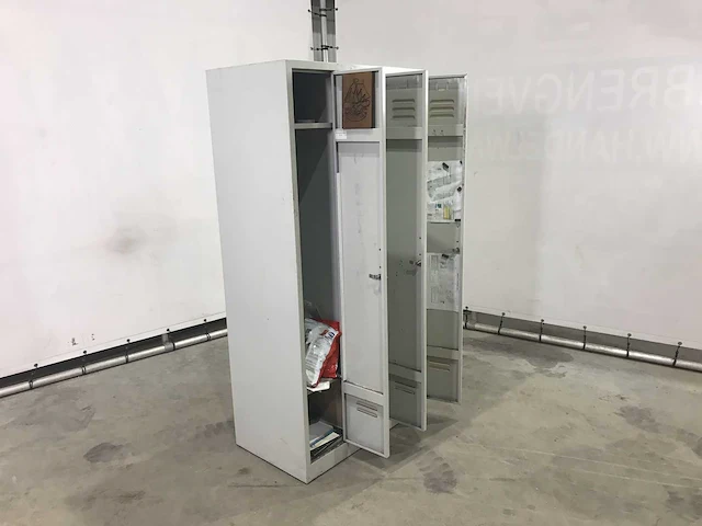 3-delige lockerkast met sleutels (2x) - afbeelding 2 van  8
