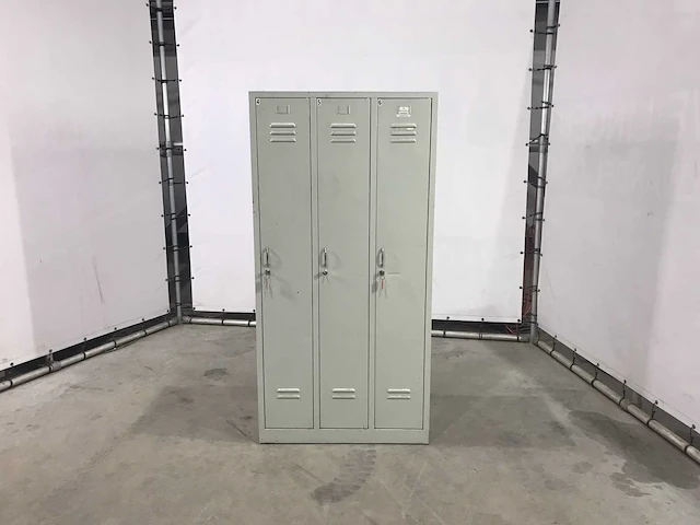 3-delige lockerkast met sleutels (2x) - afbeelding 4 van  8