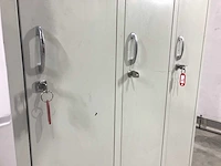 3-delige lockerkast met sleutels (2x) - afbeelding 8 van  8