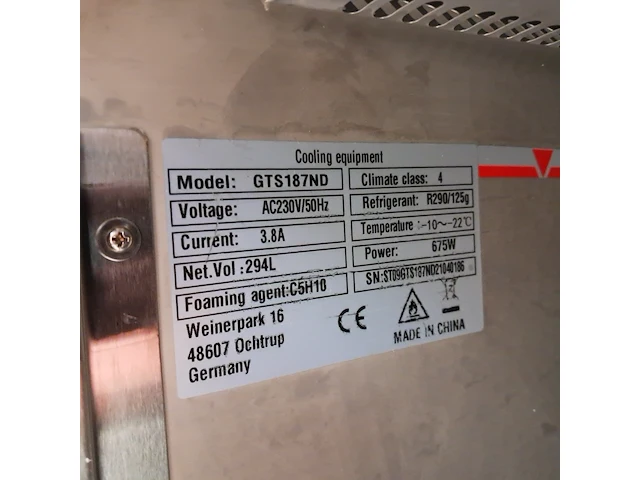 3-deurs koel werkbank, ggmgastro, gts187nd - afbeelding 8 van  9
