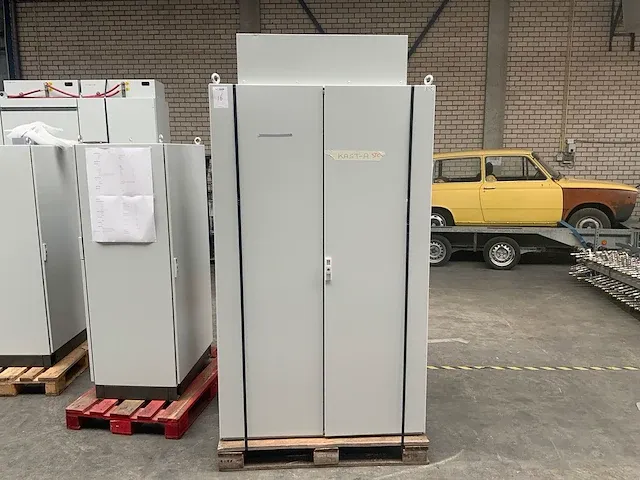 3-fasen transformator 200kva - afbeelding 1 van  7