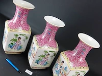 3 oosters aardewerk vazen - afbeelding 2 van  4