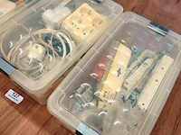 3 opbergbakken met inhoud - afbeelding 2 van  5