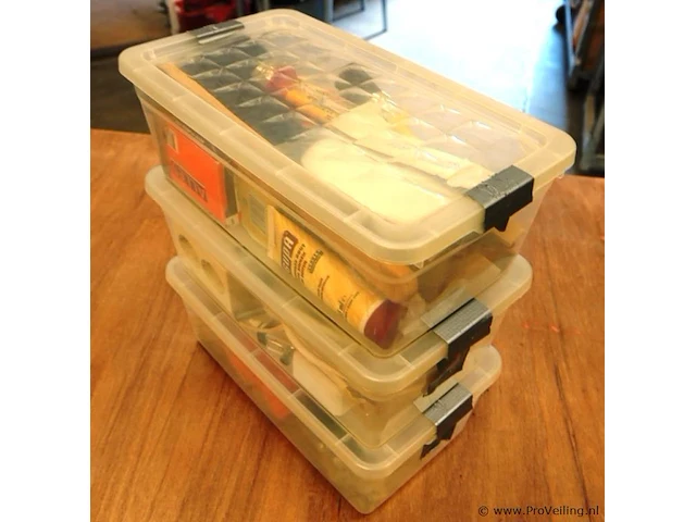 3 opbergbakken met inhoud - afbeelding 4 van  5