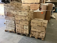 3 pallets famosa speelgoed slingers - afbeelding 12 van  13