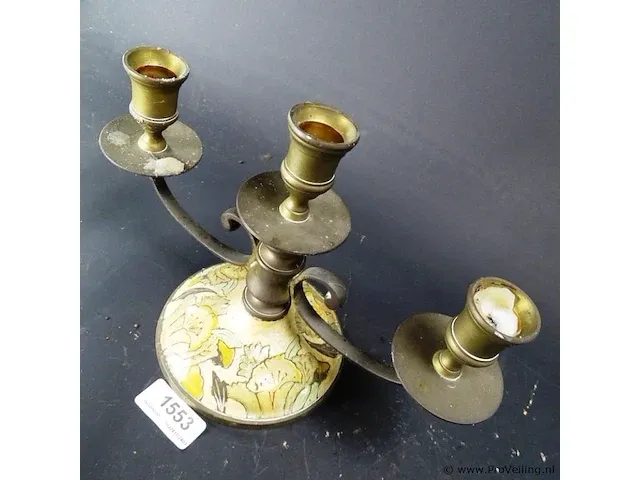 3 punts koperen kandelaar op cloisonne voet - afbeelding 3 van  5