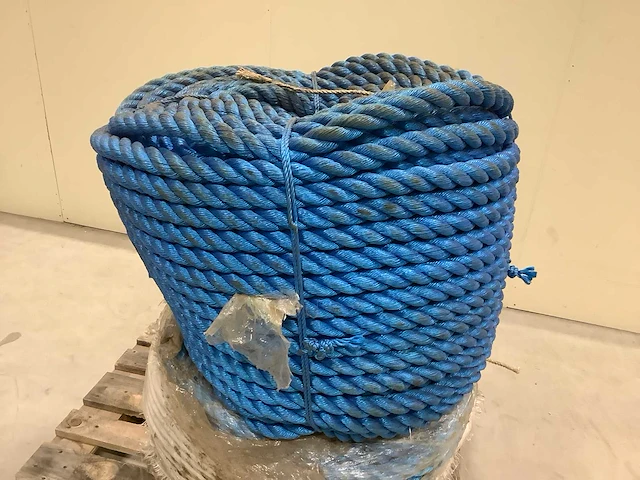 3 strengs polyprop circa 28mm. 2x220m (2x) - afbeelding 2 van  3