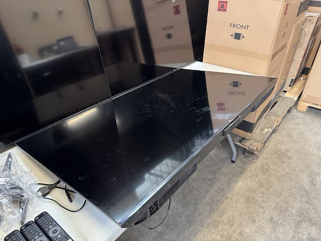 3 tcl 55p61b - 55 inch - 4k led - 2024 - afbeelding 6 van  9