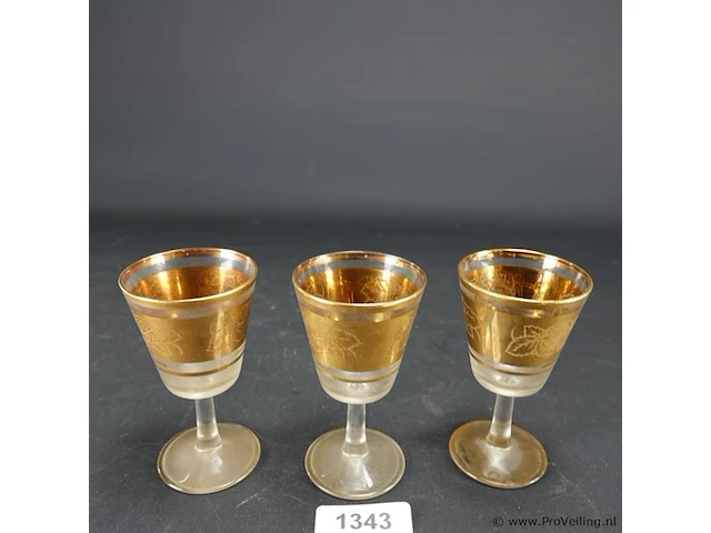 3 vintage glaasjes - afbeelding 1 van  5