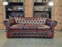 3-zits bank chesterfield, melbourne , rood - afbeelding 1 van  6