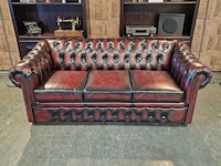 3-zits bank chesterfield, melbourne , rood - afbeelding 2 van  6