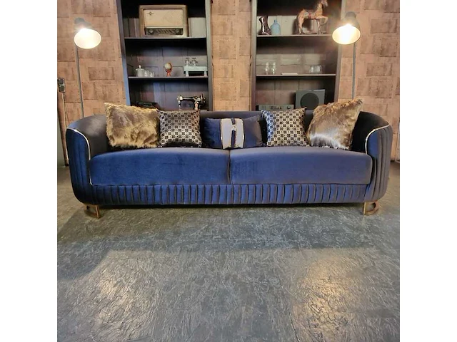3-zitsbank chesterfield, cessnock, zwart - afbeelding 1 van  4