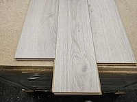30 m2 laminaat plank - 640 x 143 x 12 mm - afbeelding 2 van  3