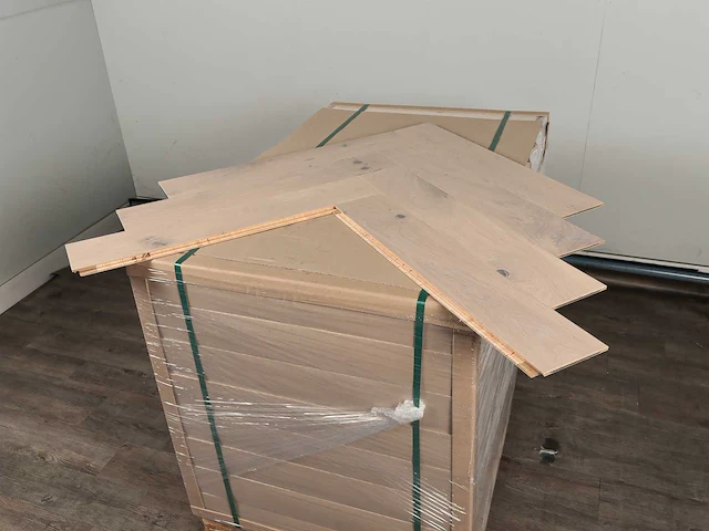 30 m2 parket eiken visgraat mutliplank - 750 x 130 x 14 mm - afbeelding 4 van  4