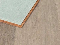 30 m2 pvc click plank op hdf met filt onderlaag - 1222 x 182 x 9 mm - afbeelding 4 van  4