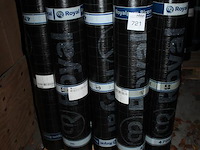 30 rollen bitumen afwerking royalflex 470k14 op pallet. 30x 5 meter. - afbeelding 2 van  2