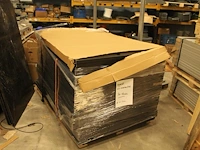 30 zonnepanelen hyundai hie-s430-hg full black. afmeting 100x190 cm. - afbeelding 1 van  3