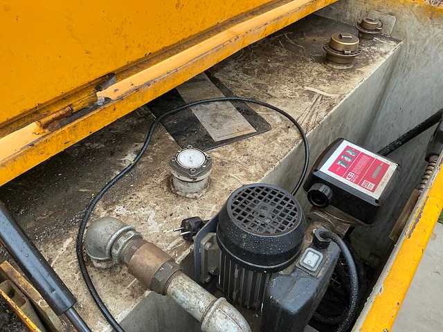 3000l brandstoftank - afbeelding 4 van  19