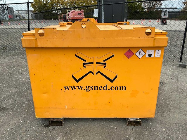 3000l brandstoftank - afbeelding 13 van  19