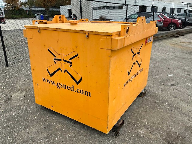 3000l brandstoftank - afbeelding 14 van  19