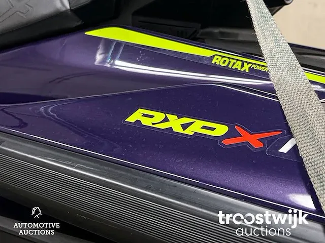 300pk nieuw sea-doo waterscooter - afbeelding 11 van  27