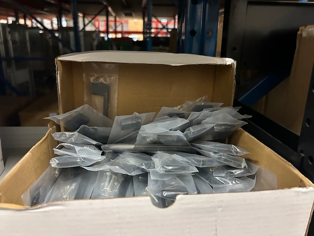 300x lade handvat 96 mm zwart - afbeelding 3 van  5