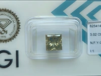3.02 ct natuurlijk diamant ( igi gecertificeerd ), natuurlijke fancy yellowish green - afbeelding 1 van  11