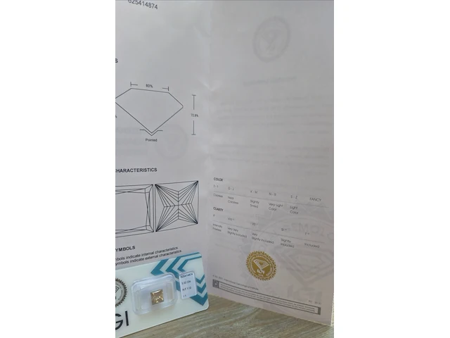 3.02 ct natuurlijk diamant ( igi gecertificeerd ), natuurlijke fancy yellowish green - afbeelding 10 van  11
