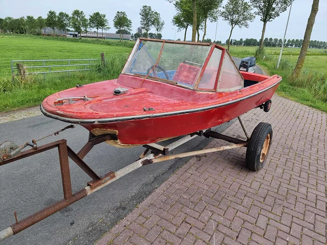 30pk speedboot met stalingstrailer - afbeelding 1 van  17
