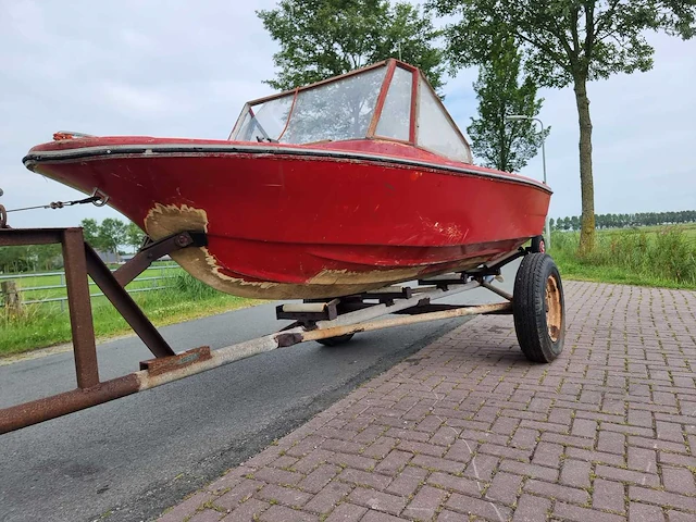 30pk speedboot met stalingstrailer - afbeelding 12 van  17