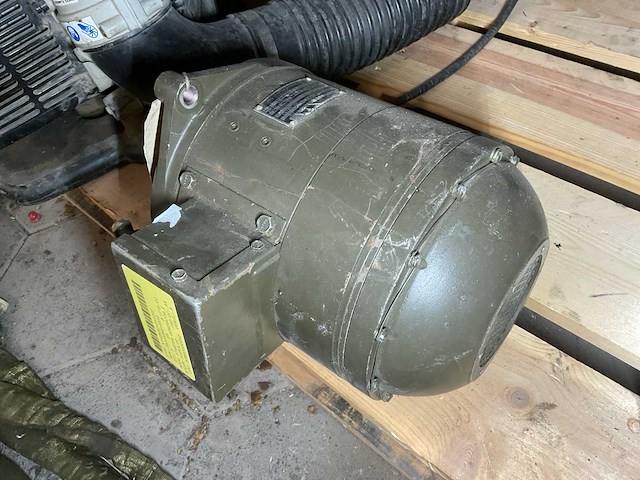 30v 300amp starter - afbeelding 4 van  5