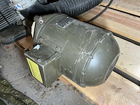 30v 300amp starter - afbeelding 4 van  5