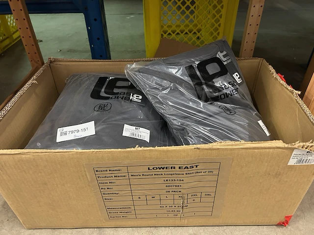 30x heren t-shirt met ronde hals en lange mouwen lower east - afbeelding 1 van  4